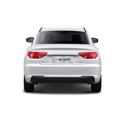 Geely Emgrand Evのプロ自動車EVリチウム鉄の隣酸塩電池430KMの範囲によって使用されるタクシー車