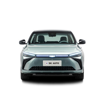 2024 中国 ジーリー ジオメトリ G6 新型電気自動車 ジーリー ジオメトリ G6 EV 自動車 高バッテリー寿命 中央制御 大画面