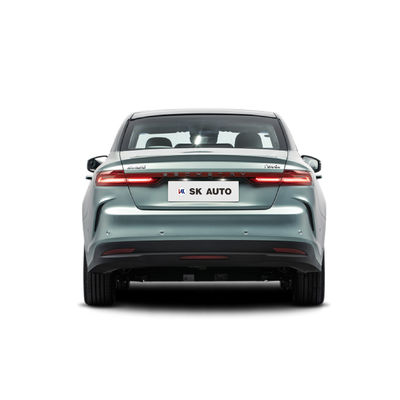 2024 中国 ジーリー ジオメトリ G6 新型電気自動車 ジーリー ジオメトリ G6 EV 自動車 高バッテリー寿命 中央制御 大画面