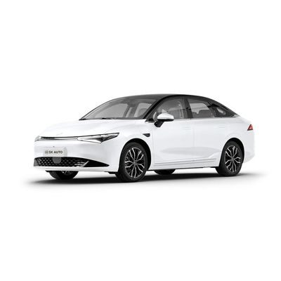 家族のための標準的なEv車のXiaopeng P5真新しい0kmエネルギー車の5座席自動車