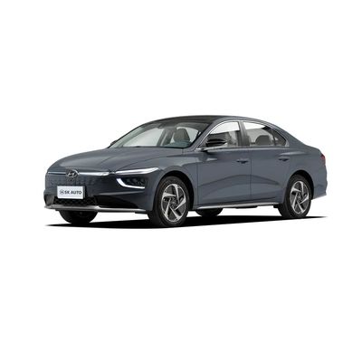 家族のためのEV版ヒュンダイMingtu 165km/hの高速電気自動車