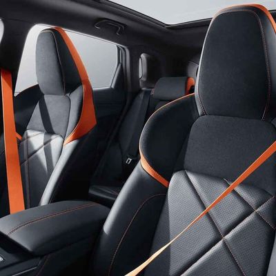 4つのドア2023シロナガス クジラ版1.5T DCTガソリンと5つの座席Changan CS55