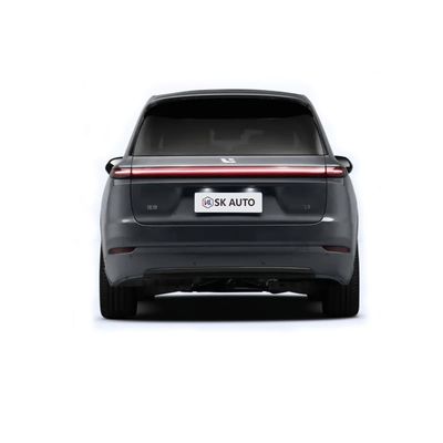 李自動Inc.Unveils李L9 MAXの6座席、家族のための大きい旗艦の雑種スマートなSUV