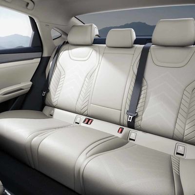 BYD Qin L 新エネルギー車両 Byd Qin L Phev セダン 80KM 120 KM Evレンジ Byd Qin Lハイブリッドカー
