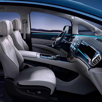 電動MPV デンザD 9 EV 双エンジンの7人座豪華なインテリア コンフォート MPV 電動自動車