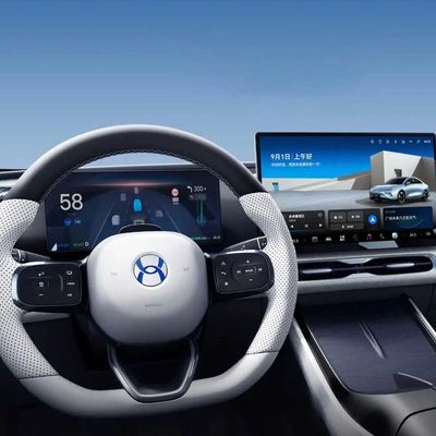 Hechuang A06 550Aの大人のための電気セダン550kmの長い持久力