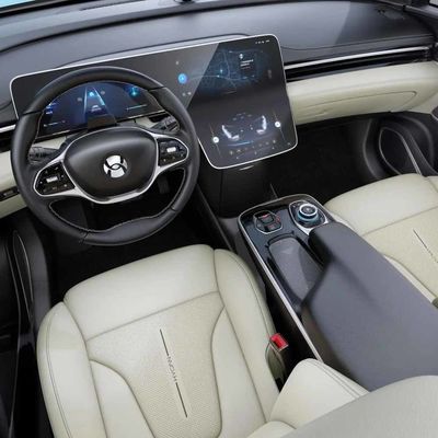 Hechuang 007 SUV 2022の贅沢な使用された電気自動車の極度の長い持久力