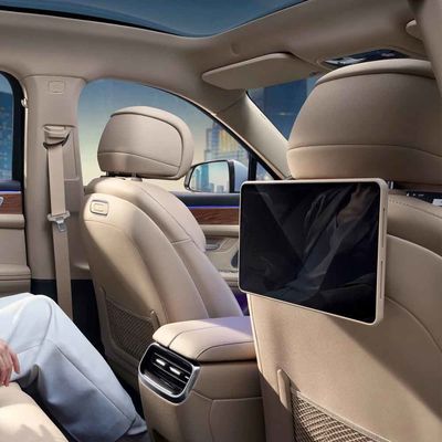 2024 AITO M5 新エネルギー車両 純電気自動車 272HP 5ドア 5席 走行距離 602KM