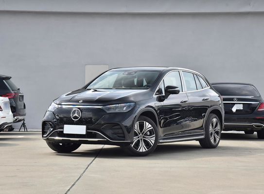 メルセデス EQE SUV Ultra- 200 km/h EV SUV 拡張走行距離 609 km と広々とした5人乗りの車室