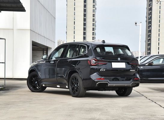 BMW iX3 RWD 電動車 - 210 KW 400N.m トーク ルックス型EV SUV 2024 ロングレンジ