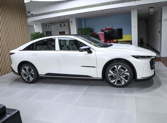2025 新型拡張車 5人乗りのEV自動車 マツダ EZ6 ロングレンジャー ハイブリッド電動車 屋根付き
