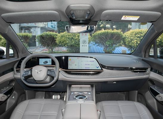 202/253 KW モーター 香港型 リムジン 電動車 最大速度200km/h 長さ4925mm