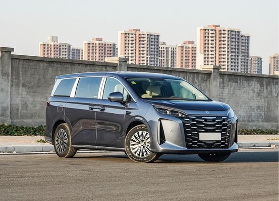 1100kmの範囲 BYD Xia MPV 5145MM 長さ ビジネスと家庭用電気自動車