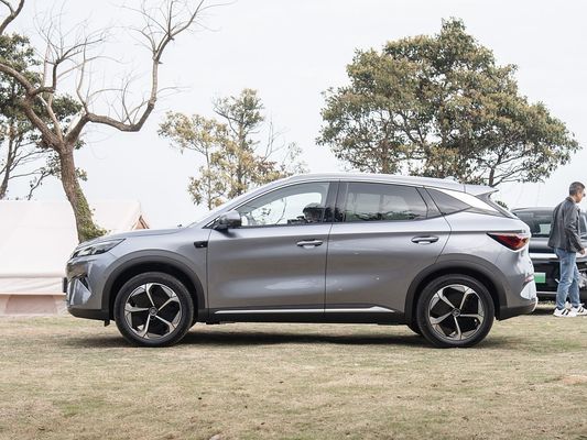 2025 新型 BYD EV 4455mm 長さ元プラス 税抜電気自動車 完全電気SUV