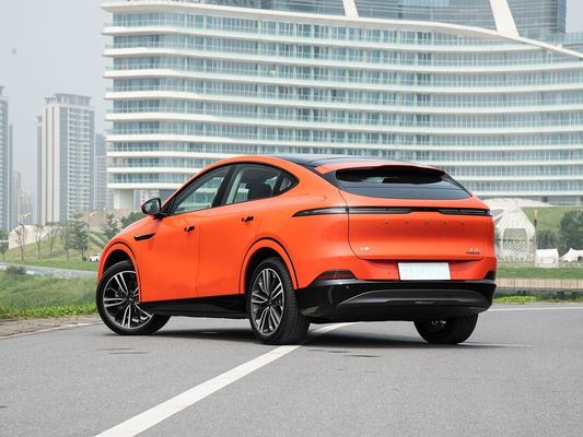 2025 パワフル Xpeng G6 68.5/80.8 KWh バッテリー容量と長距離で0.2hrの高速充電時間
