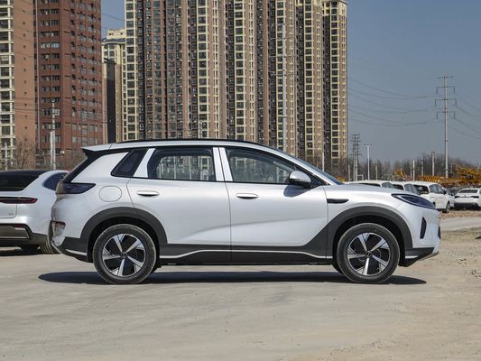 タッチスクリーンディスプレイ インテリア 特徴 2025 モデル BYD EV 車 屋根付き バッテリー エネルギー 60.9kWh 充電速 電動車 熱売り