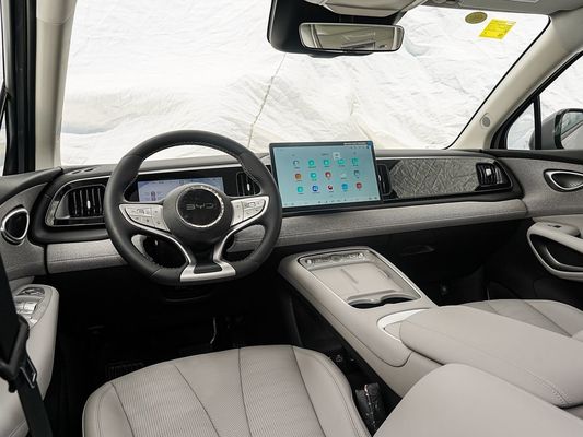タッチスクリーンディスプレイ インテリア 特徴 2025 モデル BYD EV 車 屋根付き バッテリー エネルギー 60.9kWh 充電速 電動車 熱売り