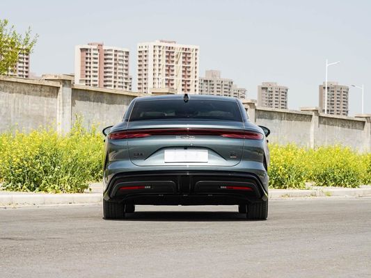 2025 パワフル ハン L BYD 電動車両 最大出力 500 KW 革のリード 1000V 高電圧高速充電