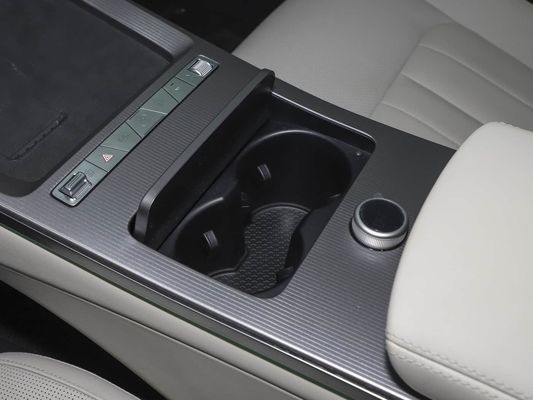 2025 パワフル ハン L BYD 電動車両 最大出力 500 KW 革のリード 1000V 高電圧高速充電