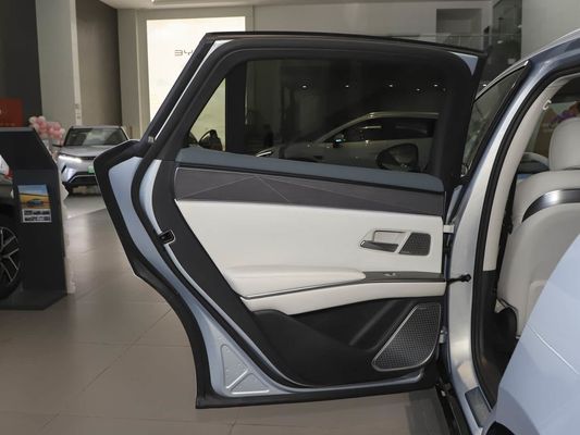 2025 パワフル ハン L BYD 電動車両 最大出力 500 KW 革のリード 1000V 高電圧高速充電