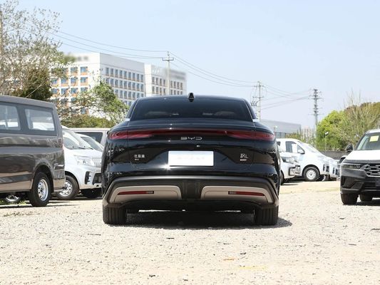 モデル 車両 601km 走行距離 83.2kWh バッテリー容量 AWD 急速充電 陽台 屋根 高電圧構造 家族にとって快適