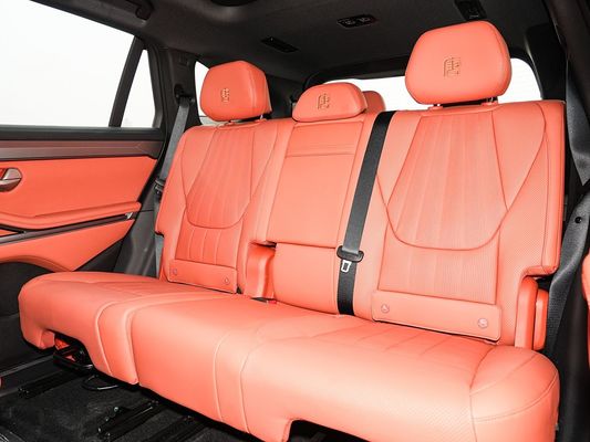 2025 BYD パフォーマンスのための新型電気自動車 Tang L 810kW パワー AWD 急速充電 1000w/h 600km 走行距離 長距離 7席 屋根付き