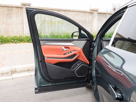 2025 BYD パフォーマンスのための新型電気自動車 Tang L 810kW パワー AWD 急速充電 1000w/h 600km 走行距離 長距離 7席 屋根付き