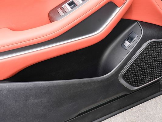 新作 熱売り BYD EVカー 2025 モデル 100.5 KWh バッテリー容量 急速充電 0.1 時間 670KM 長距離 500kW パワー 電動車 家族 7人座席のスペースが大きい