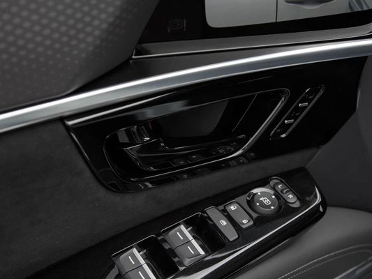 2025 新型ホンダS7 熱売電気自動車 大型バッテリー 650km ロングレンジ 急速充電 EV