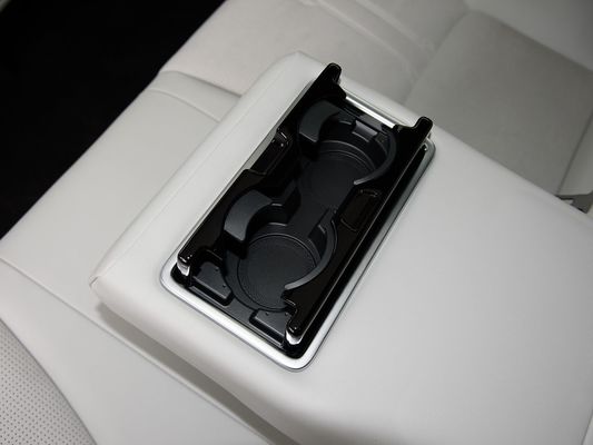 350kWのモーターパワー 全電動SUV ホンダS7 ロングレンジ 650km 急速充電EV 新品 熱売り 家庭用 屋根付き