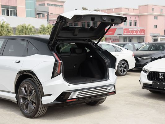 350kWのモーターパワー 全電動SUV ホンダS7 ロングレンジ 650km 急速充電EV 新品 熱売り 家庭用 屋根付き