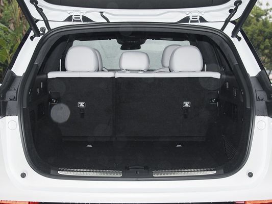 2025 Xpeng G9 全電動SUV 93.1kWh バッテリー容量 423kW マックスモーターパワー 680km 長距離,太陽屋根付き高速充電