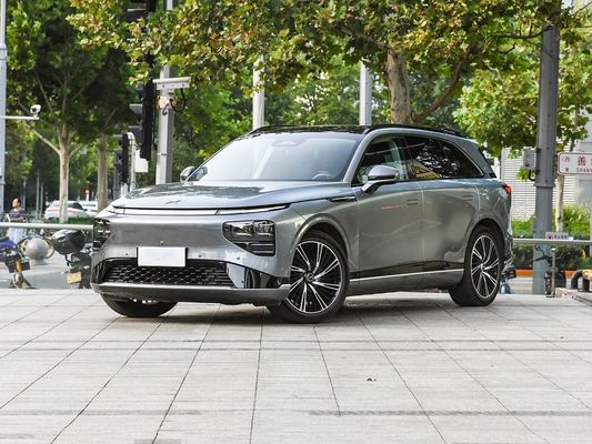 Xpeng G9 急速充電電動車 マックスモーター トーク 695N.m マックスモーター パワー 423kW マックススピード 200km/h