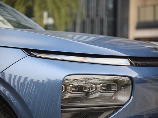 Xpeng G9 急速充電電動車 マックスモーター トーク 695N.m マックスモーター パワー 423kW マックススピード 200km/h