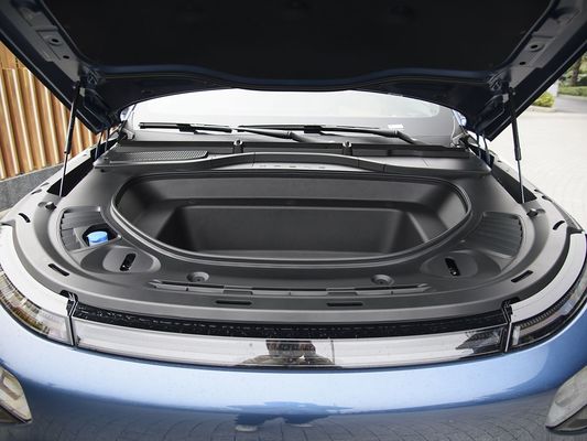 Xpeng G9 急速充電電動車 マックスモーター トーク 695N.m マックスモーター パワー 423kW マックススピード 200km/h