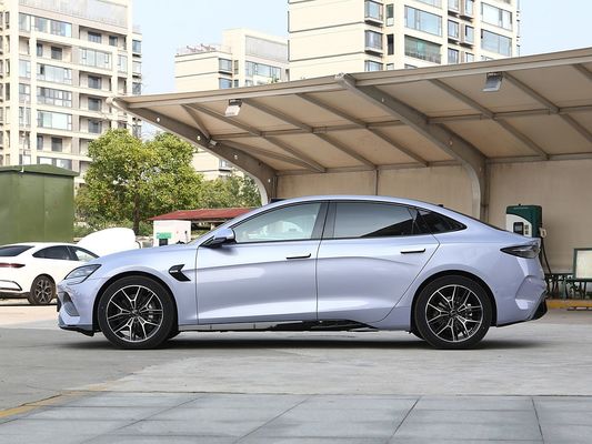 2025 BYD 電気自動車 シール EV スマートモデル 650KM 長距離 80.64kWh バッテリー 急速充電 屋根付き熱売り