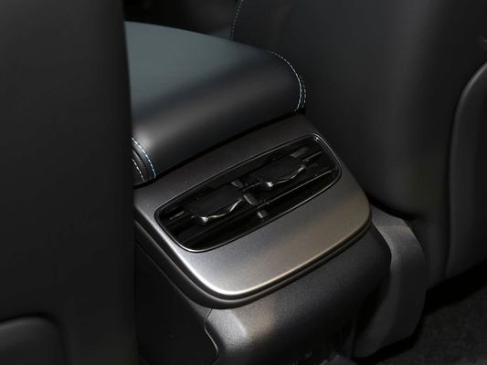 2025 BYD EV カーシール AWD パフォーマンス ロングレンジ 600KM 急速充電 電動車 四輪駆動 電気自動車 屋根付き