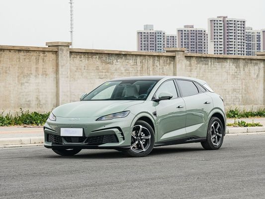 2025 BYD 電気自動車シール 06GT 0.33 Hrs の急速充電時間とパフォーマンス ロングレンジ 550KM 家族のための太陽屋根付きの大きなバッテリー