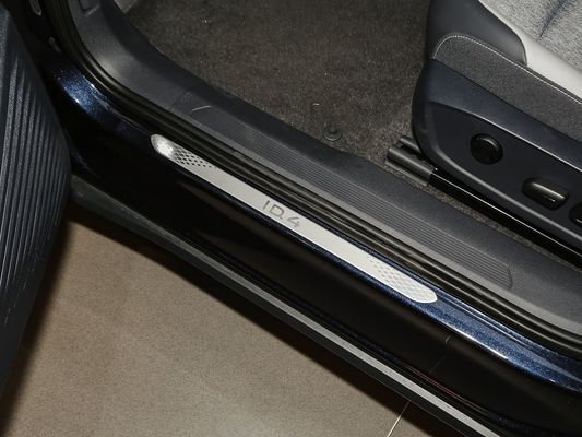 2025 VW ID4 新モデル 最良オファー 電気自動車 熱売り EV フォルクスワゴン 601km 走行距離 0.67hr 充電時間