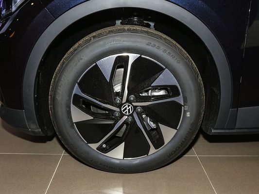 2025 VW ID4 新モデル 最良オファー 電気自動車 熱売り EV フォルクスワゴン 601km 走行距離 0.67hr 充電時間
