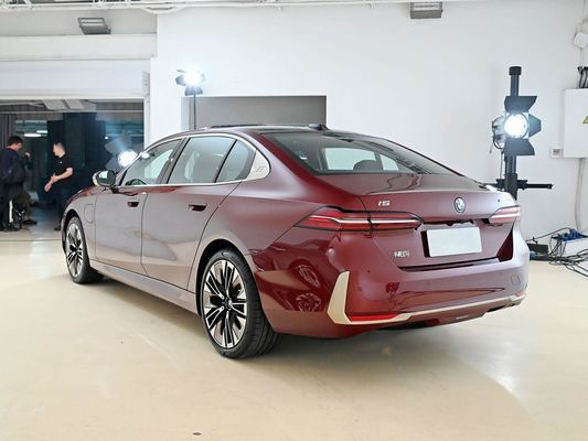 2025 BMW I5 高級電動車 良い性能 xDrive ロングレンジ 651KM 急速充電EV 新型セダン 屋根付き BMW 5シリーズ