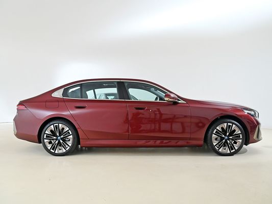 2025 BMW I5 高級電動車 良い性能 xDrive ロングレンジ 651KM 急速充電EV 新型セダン 屋根付き BMW 5シリーズ