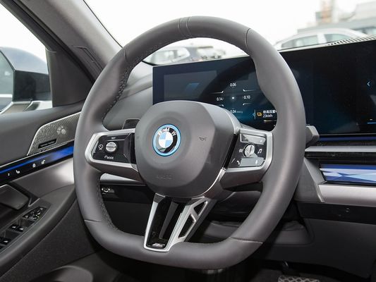 2025 BMW I5 高級電動車 良い性能 xDrive ロングレンジ 651KM 急速充電EV 新型セダン 屋根付き BMW 5シリーズ