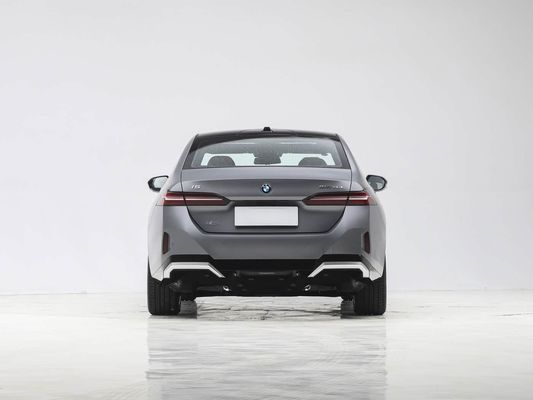新型BMW I5 eDrive 2025 熱売 電気自動車 走行距離700km以上 EV 急速充電 リムジン セダン